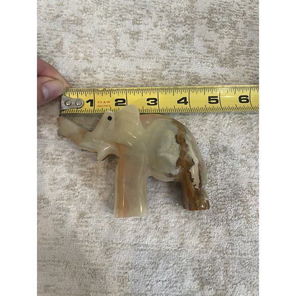 Hand Carved Natural Onyx Stone Elephant Figurine Statue Sculpture Home Decor 4x3 - Picture 6 of 7